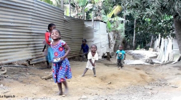 Une campagne de vaccination lancée en urgence à Mayotte aprè ... Image 1